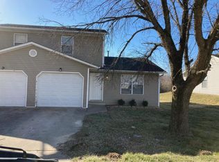 662 W Country Squire Ct, Columbia, MO 65202