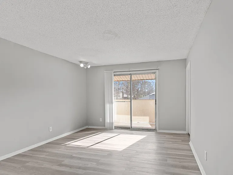 4203 Patton Rd SW #14 — Photo 3