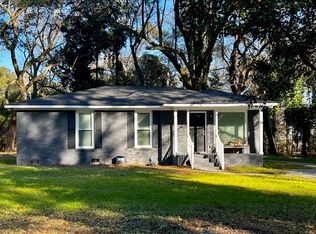 1627 Point Park Dr, Johns Island, SC 29455