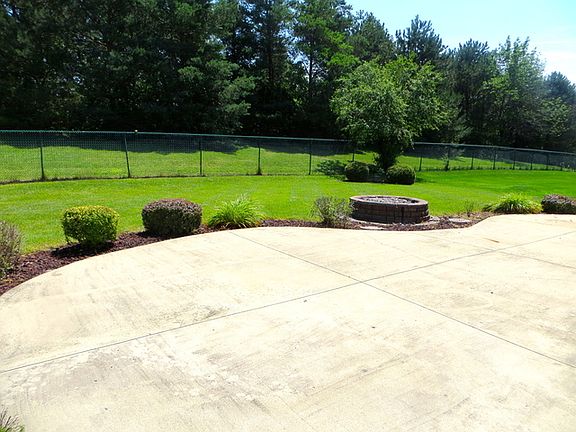 3rd image of 1349 Heron Dr