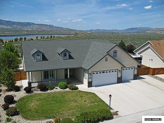 2nd image of 2920 La Cresta Cir