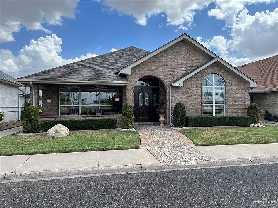 1st image of 217 Karen Dr
