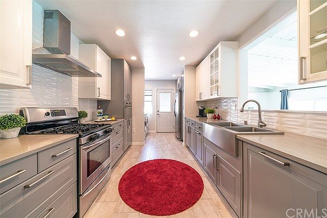 1st image of 4808 Coldbrook Ave