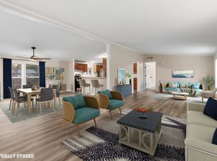 122 Top Flight Rd, Michigan City, IN 46360