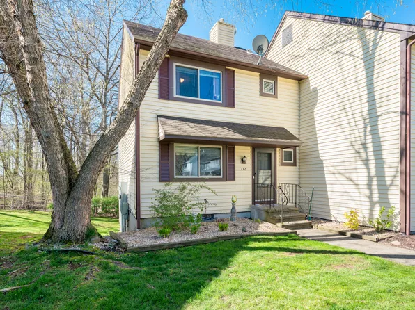 132 Salem Drive #132, Cromwell, CT 06416