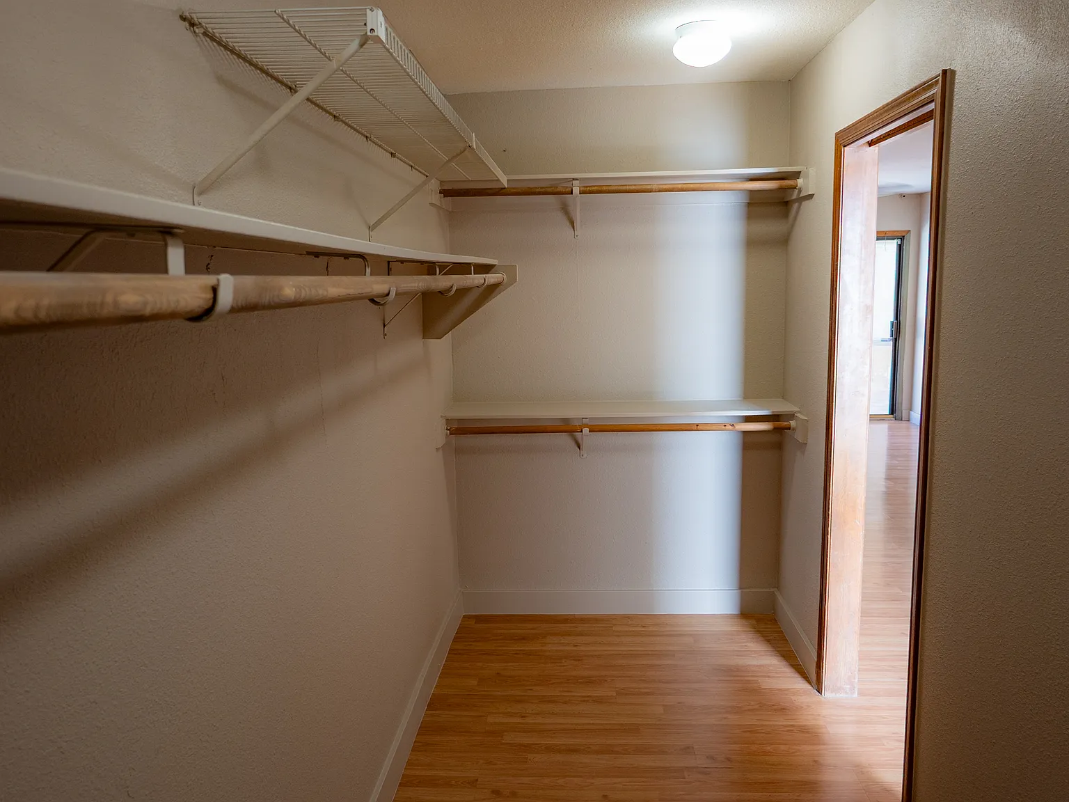 3 bed, 2186 sqft, $2,900 — Photo 4