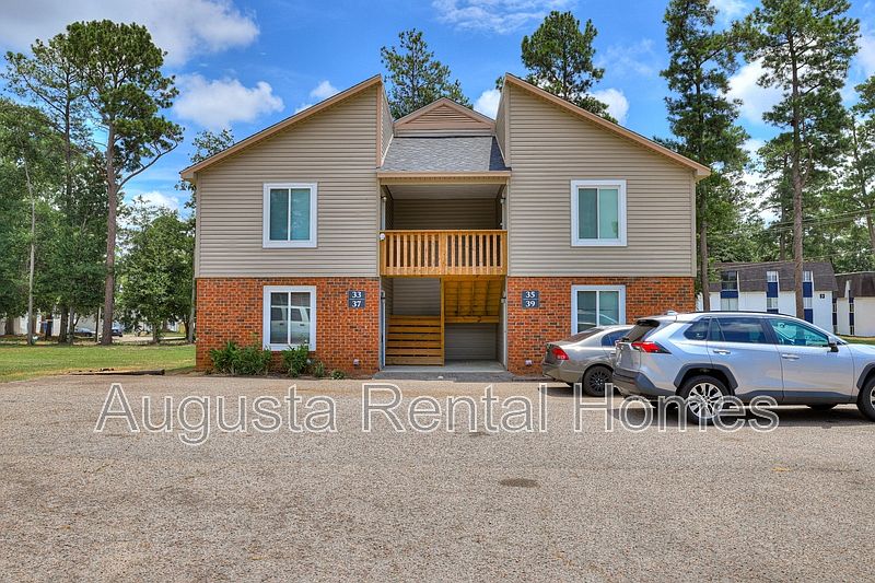 1st image of 37 Conifer Ct