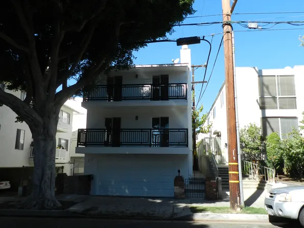2711 Arizona Ave, Santa Monica, CA 90404