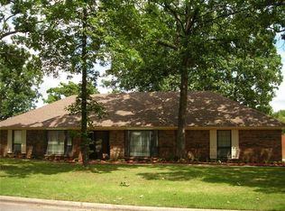 9709 Thistle Ct, Fort Smith, AR 72908