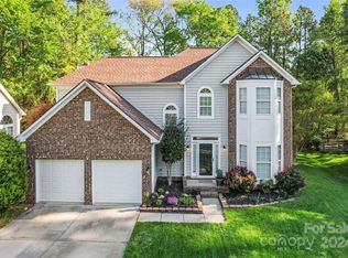 6310 Beith Ct, Charlotte, NC 28269