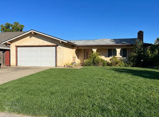 3913 Smithfield Way, Sacramento, CA 95826