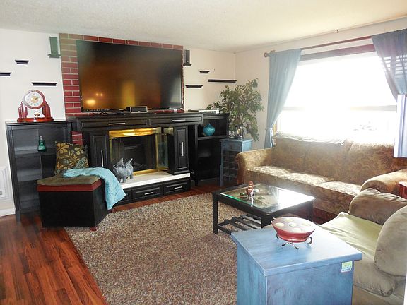 3rd image of 16915 21st Avenue Ct E