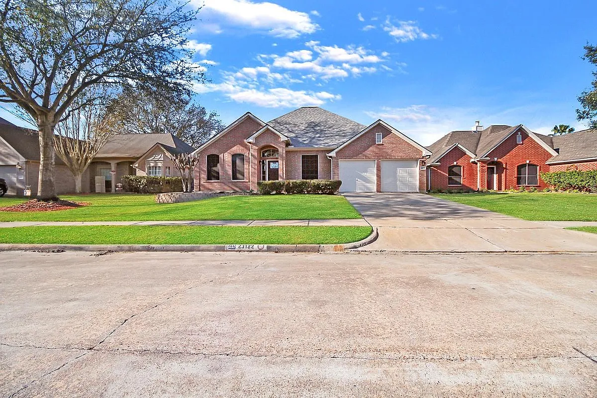 Building Photo - 23122 Beech Canyon Dr
