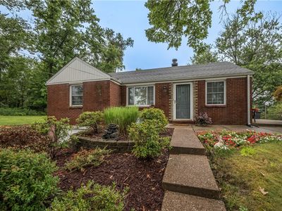 464 Lee Dr, Pittsburgh, PA, 15235