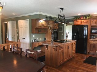 5605 Tunbridge Xing, Fort Wayne, IN 46815