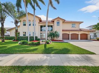 Ridgeview Lake Estates, Davie, FL 33324