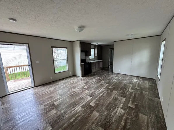 101 Ash St, Hubert, NC 28539