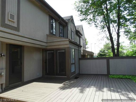 2nd image of 17540 Fairlawn Dr