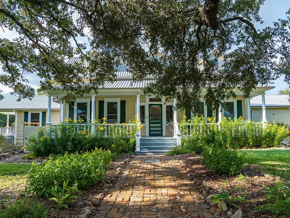 1st image of 2030 Hertel Rd