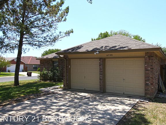 3rd image of 6709 Park Hvn