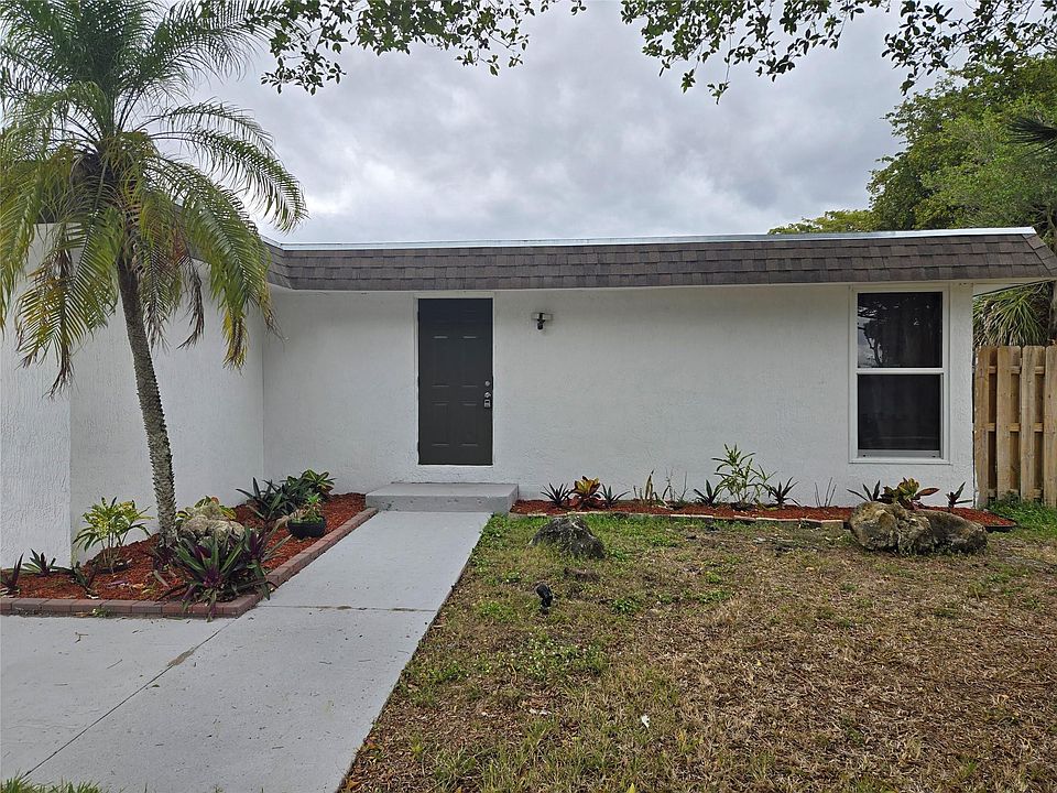 1st image of 7803 NW 75th Avenue