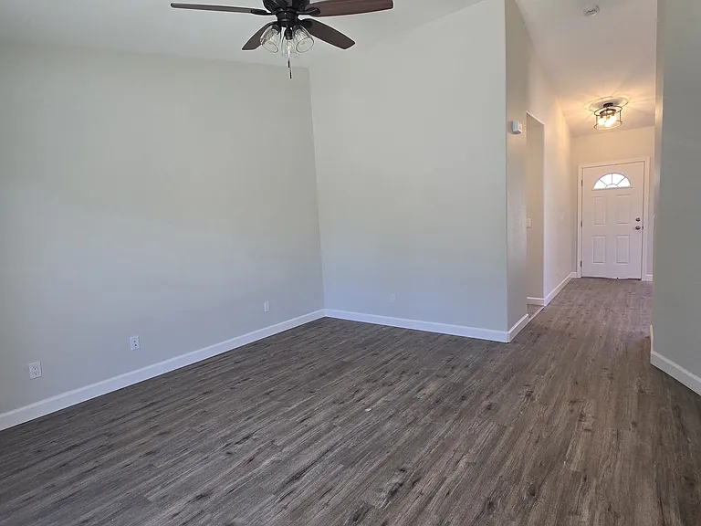 1340 Leonard Rd — Photo 13