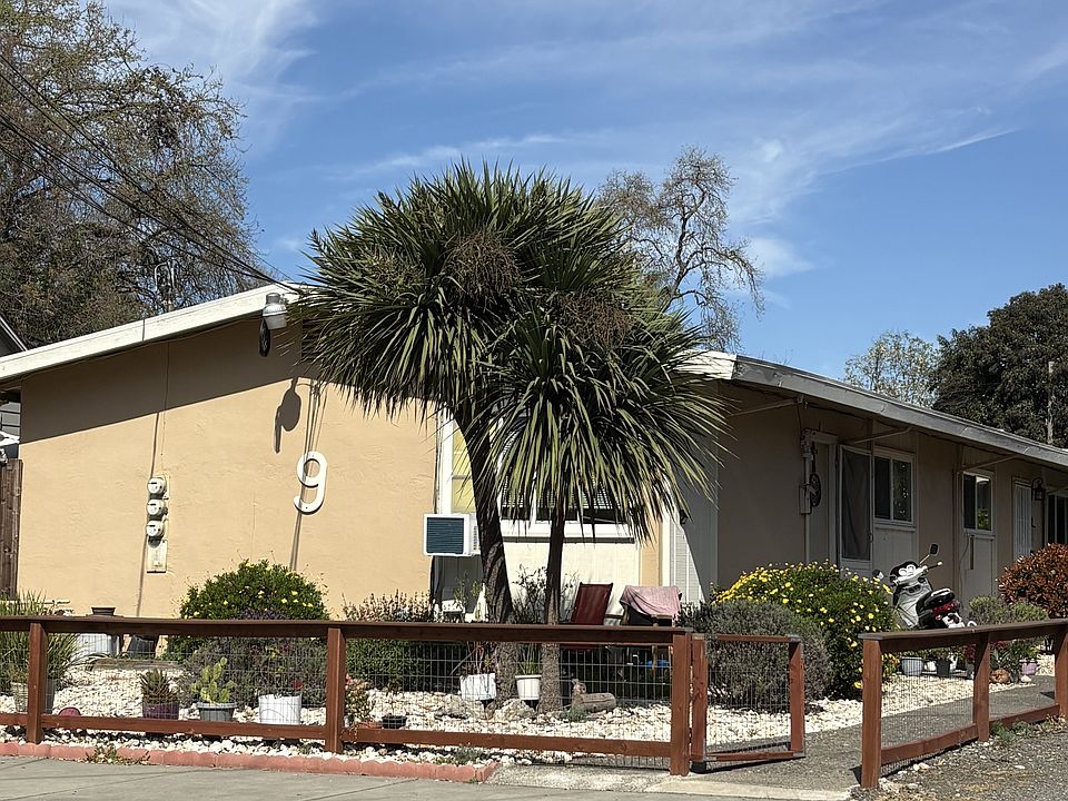 1st image of 9 10th St