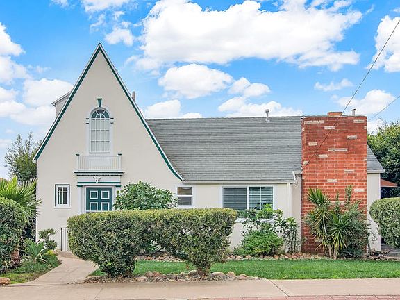 Victorian Style Home in Mission Hills