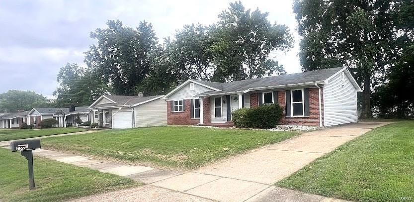 1st image of 1667 Somerset Shire Dr
