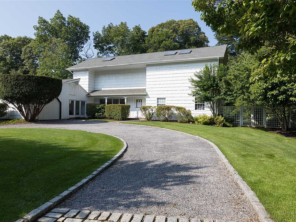 1st image of 755 Moores Ln N