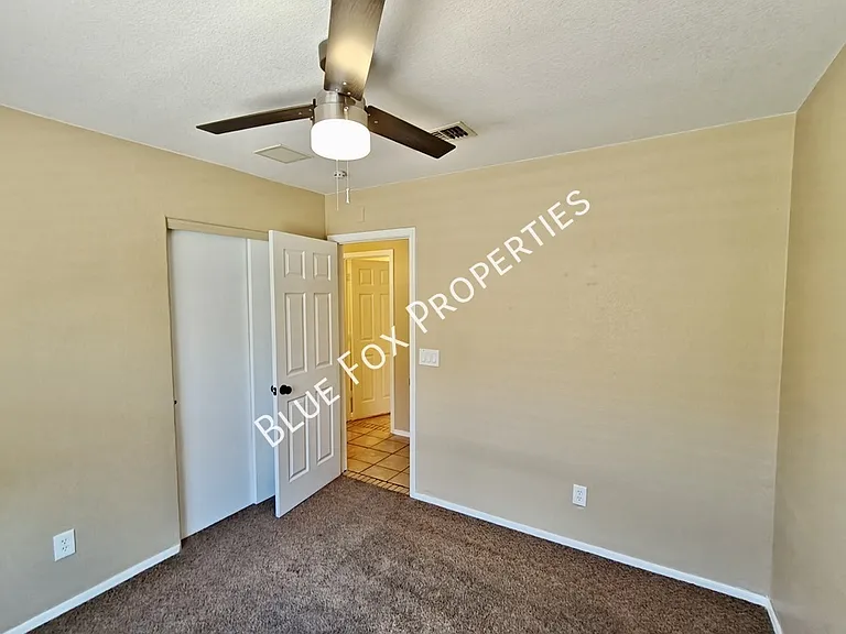 3754 E White River Dr — Photo 23