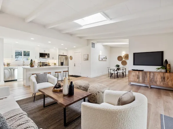 448 Via Herbosa, Novato, CA 94949