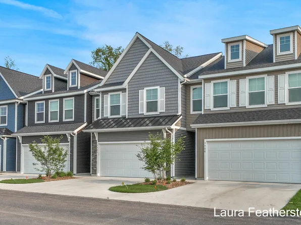 3404 Snake River St SW, Wyoming, MI 49418