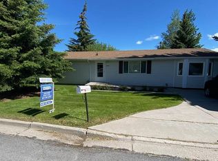 1748 W Sage St, Evanston, WY 82930