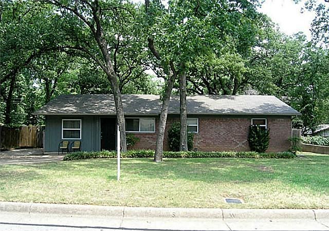 1st image of 1909 Mimosa Dr