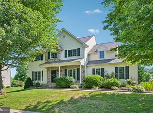 819 Edna Jane Ln, West Grove, PA 19390