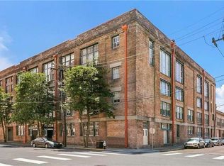 1111 S Peters St APT 105, New Orleans, LA 70130