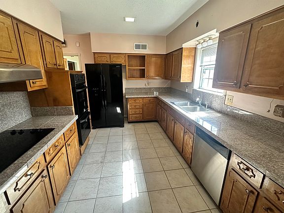 5th image of 3007 Knight Rd