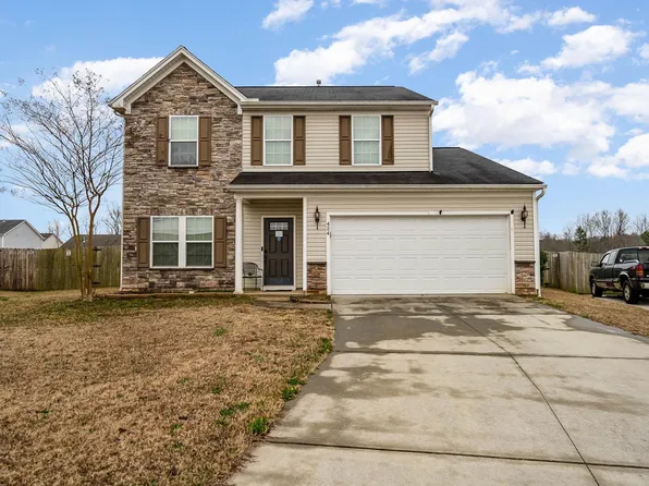 424 Sweeny Ct, Boiling Springs, SC 29316