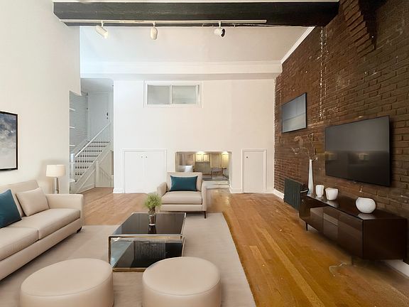 3rd image of 144 Bleecker St #2