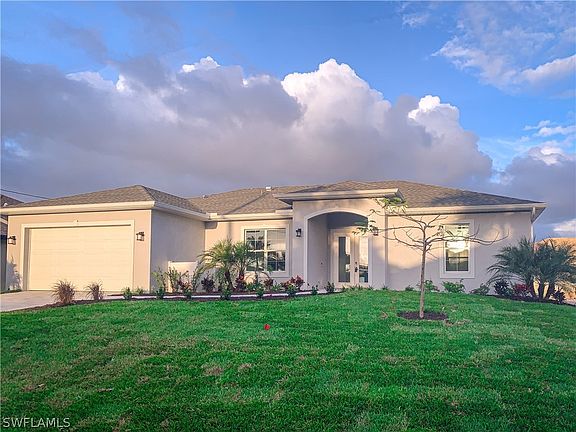 2nd image of 2737 SW 28th Place Cpe