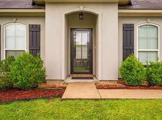 326 Crossridge Ave, Pineville, LA 71360
