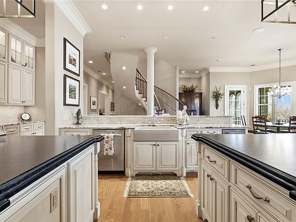 5th image of 133 Sunrise Rdg