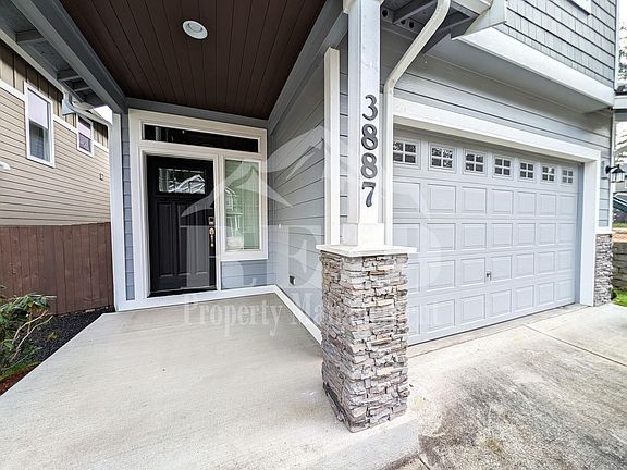 2nd image of 3887 Portside Dr
