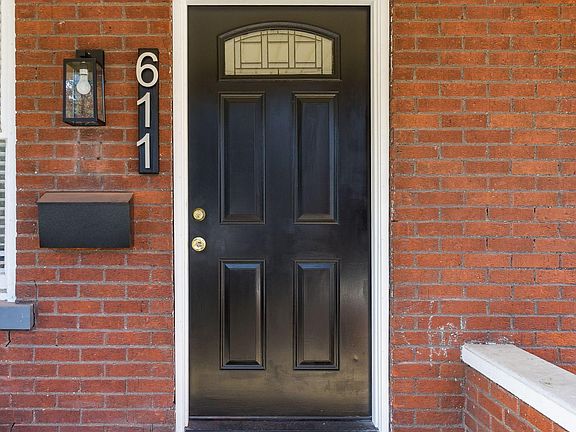 4th image of 611 Fairwood Ave