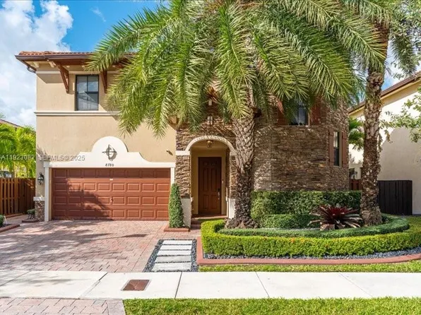 8780 NW 98th Ct, Doral, FL 33178