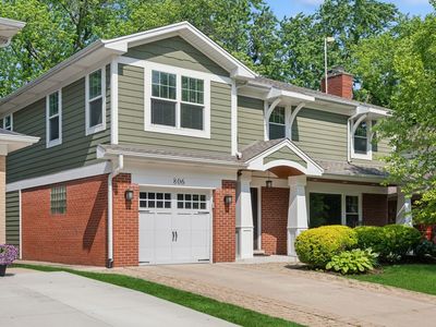 806 S Walnut Ave, Arlington Heights, IL, 60005