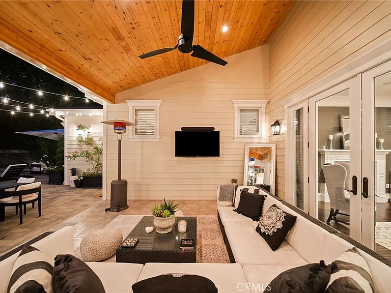 4917 Edgerton Ave — Photo 15