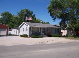 510 W Oak St, Fairbury, IL 61739