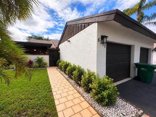 6375 PINEHURST Circle W #D38, Tamarac, FL 33321